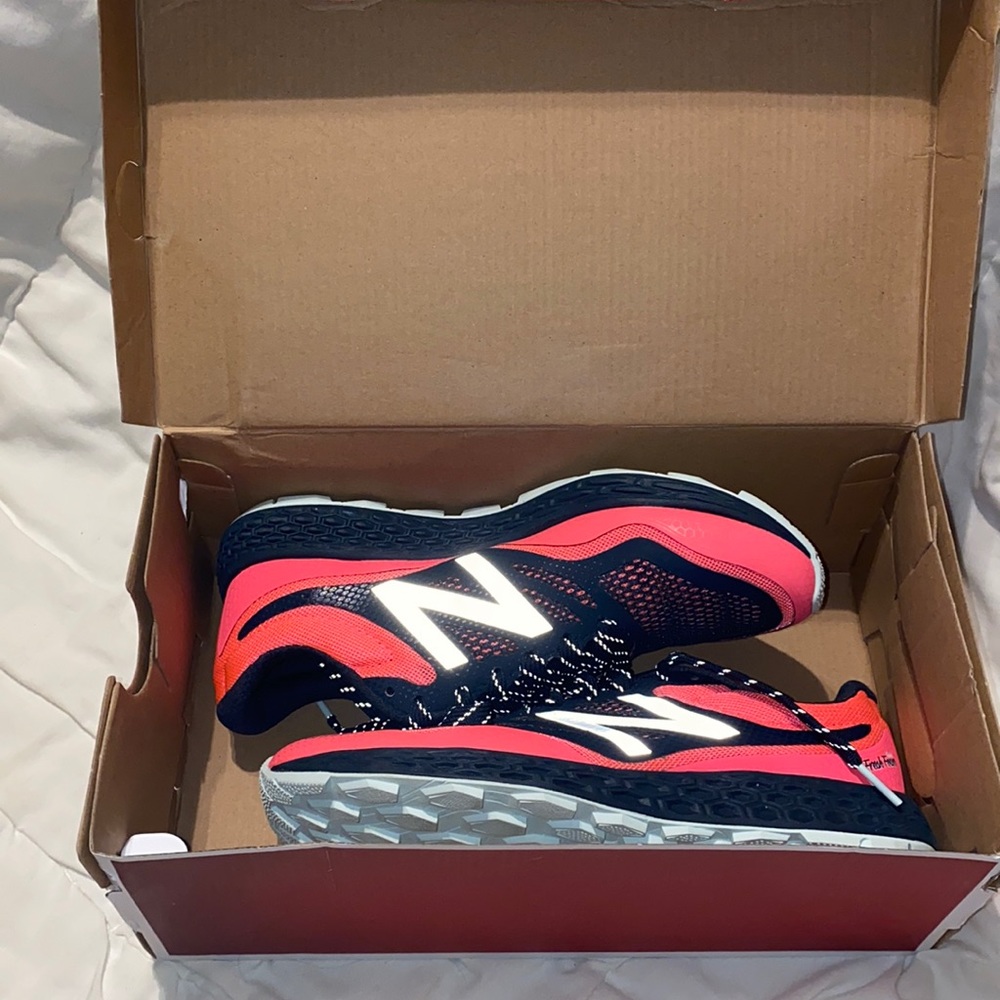 New Balance Trail Running Women’s Sneakers US 7.5